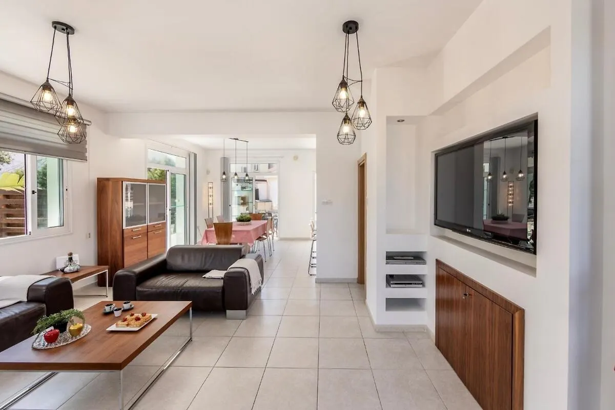 بيت للعطل Villa Parrog بروتاراس